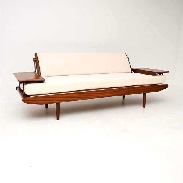 Vintage Metamorphic Sofa Bed from Toothill, 1960 For Sale - Image 11 of 11