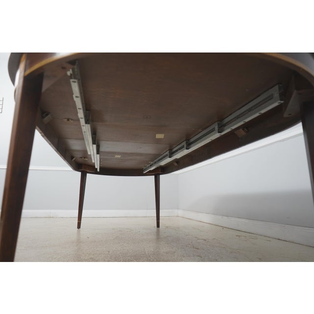 Stickley Mahogany Federal Style Inlaid Dining Table For Sale - Image 17 of 18
