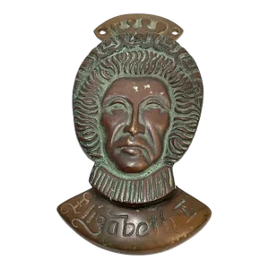 Small Tudor Queen of England Elizabeth 1st Ruff Collar Brass Door Knocker Circa Early 20th Century