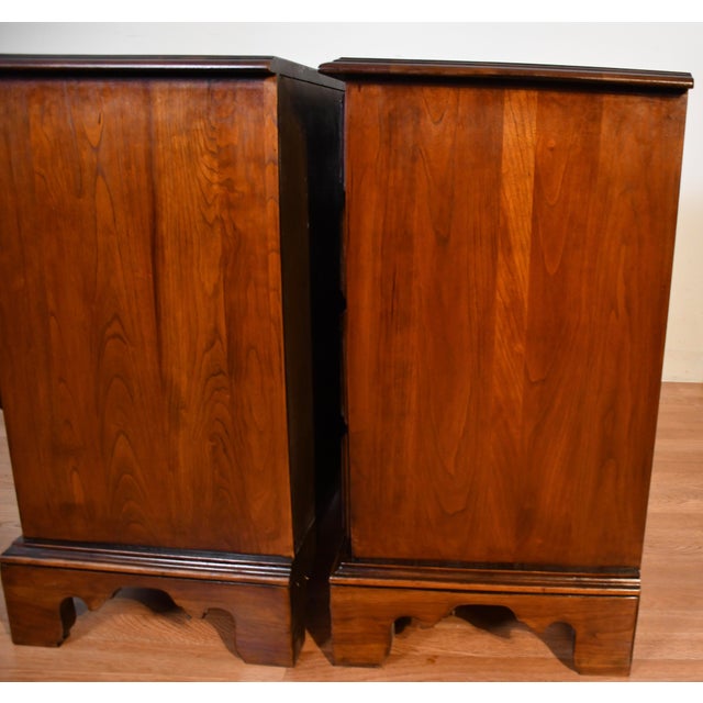 1960s Pair Harden English Traditional Cherry Wood Chest of Drawers / Commodes For Sale - Image 10 of 16