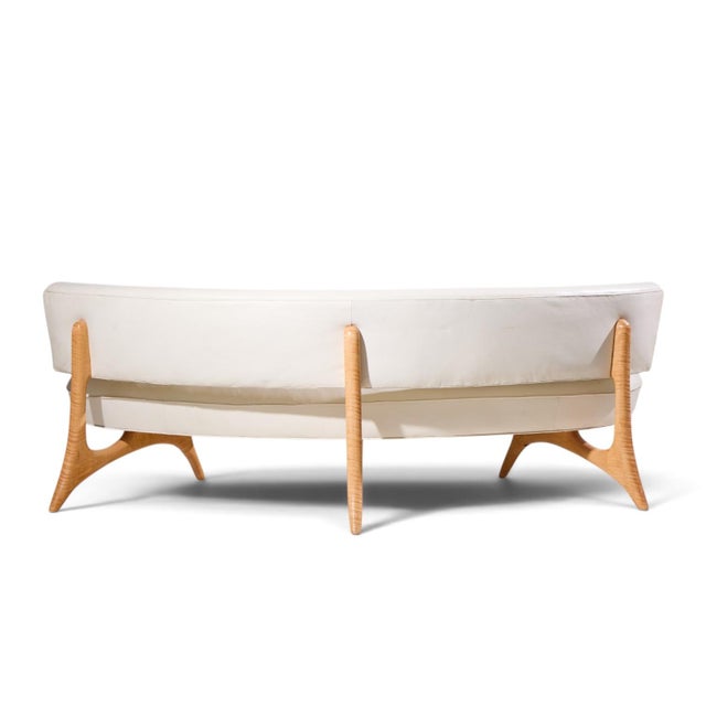 Vladimir Kagan Mid Century Tiger Maple Floating Curve Sofa For Sale In Chicago - Image 6 of 10