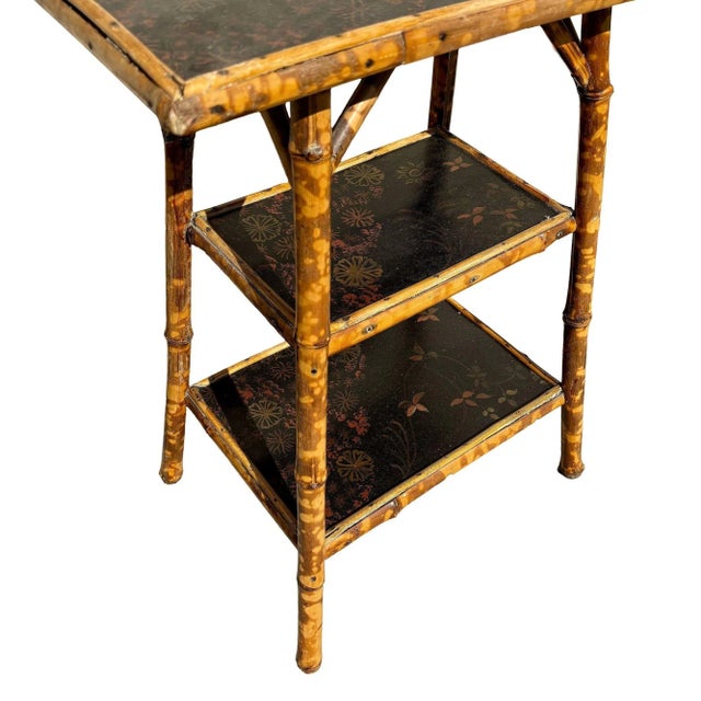 1900 - 1909 1900s Restored Aesthetic Movement Tiger Tortoise Bamboo 3-Tier Pedestal Side Table For Sale - Image 5 of 7