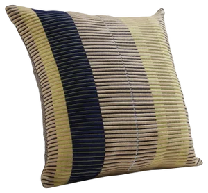 Musgo Chumbes Pillow 2 by Engelgeer