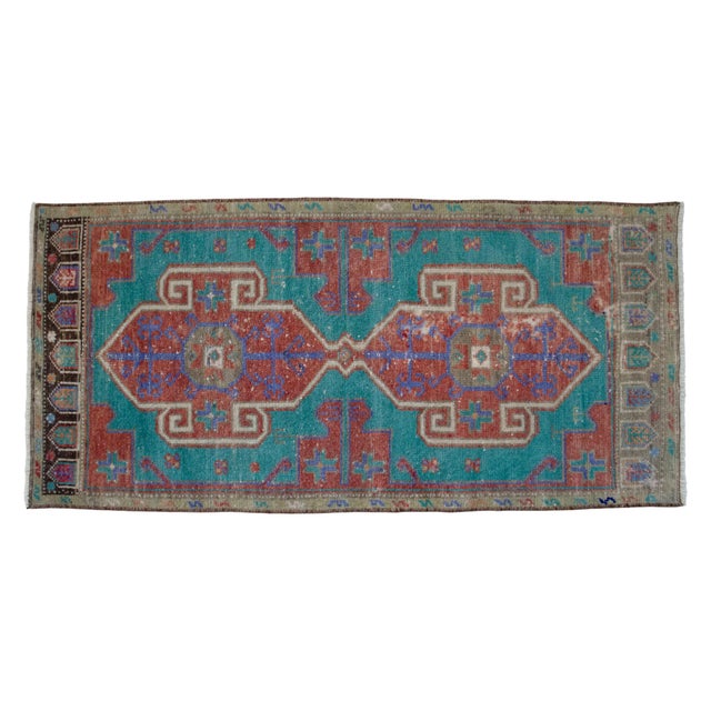 Vintage Small Rug Runner Hand Made Mat Turkish Rug Enrty Decor Bath Mat- 1′8″ × 3′6″ For Sale - Image 6 of 13