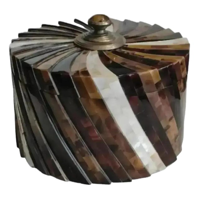 1990s Vintage Maitland-Smith Large Tessellated Faux Tortoise Shell and Mother of Pearl Decorative Box For Sale