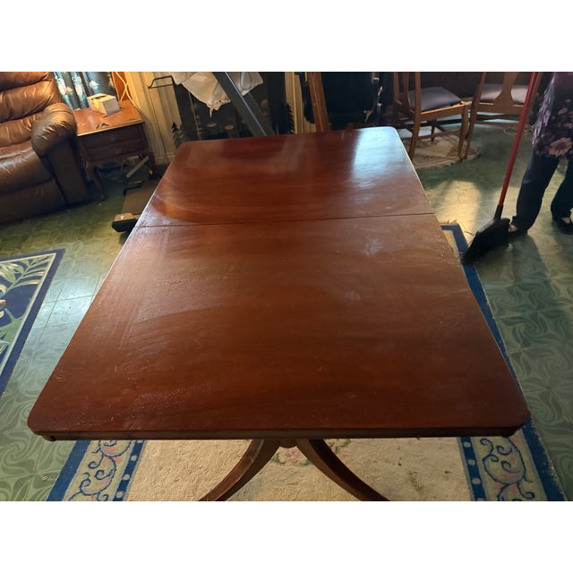 Mid-Century Modern Antique Duncan Phyfe Style Dining Table – Solid Wood, For Sale - Image 3 of 4