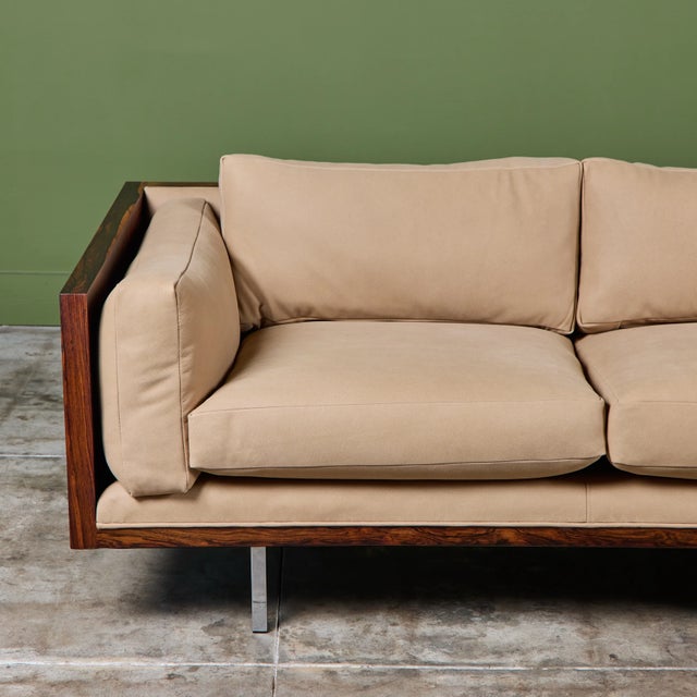 Milo Baughman Rosewood Case Sofa for Thayer Coggin For Sale - Image 10 of 18