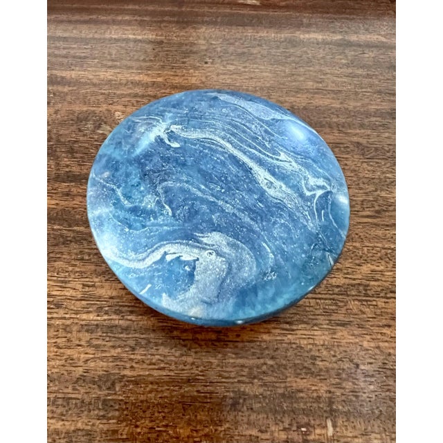 Mid 20th Century Blue Alabaster Box with Sliding Attached Round Lid For Sale - Image 5 of 6