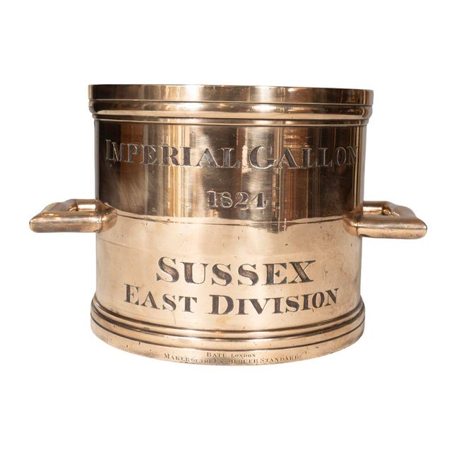 Nest of Seven Bell Metal Measures for East Sussex, England For Sale In Boston - Image 6 of 8