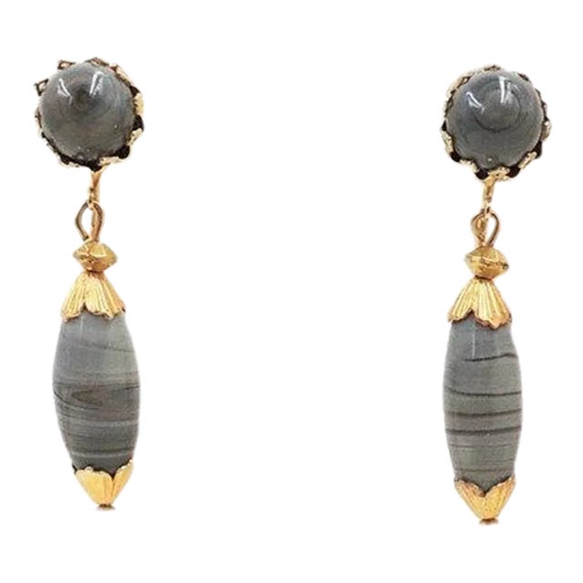 Vintage 1960s Castlecliff Faux-Grey Agate Pendant Clip Earrings - 2 Pieces For Sale