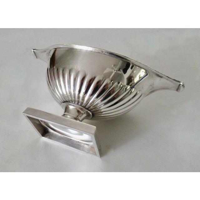 Vintage Barker & Ellis English Silver Plate Gravy Boat For Sale - Image 13 of 18