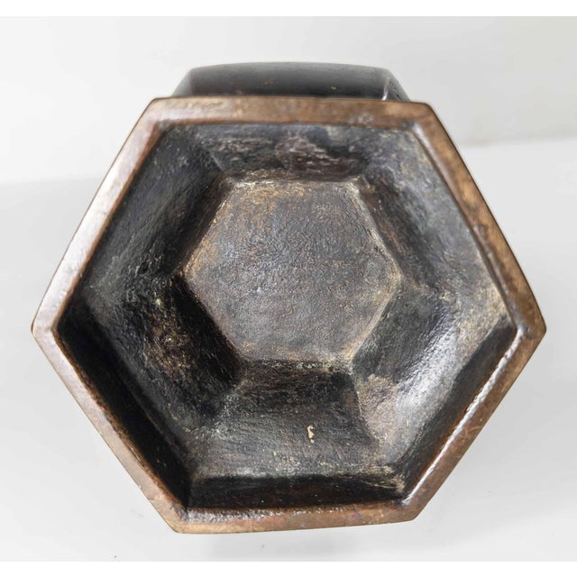 19th Century Chinese Qing Dynasty Bronze Hu Form Vase in Song Style For Sale - Image 17 of 17