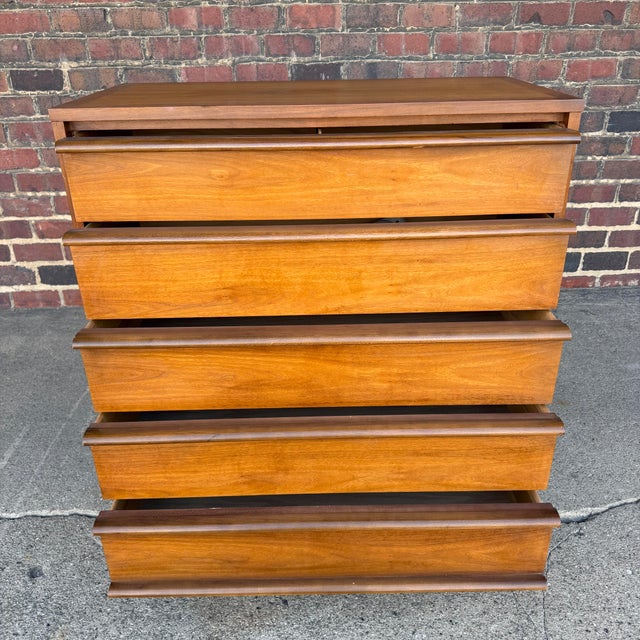 Lane Rhythm Walnut Chest of Drawers Mid Century Modern For Sale In Cleveland - Image 6 of 12