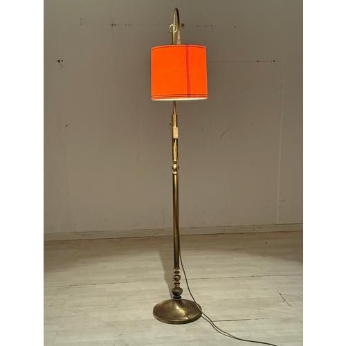 Mid-Century Modern Floor Lamp in Brass For Sale - Image 3 of 8