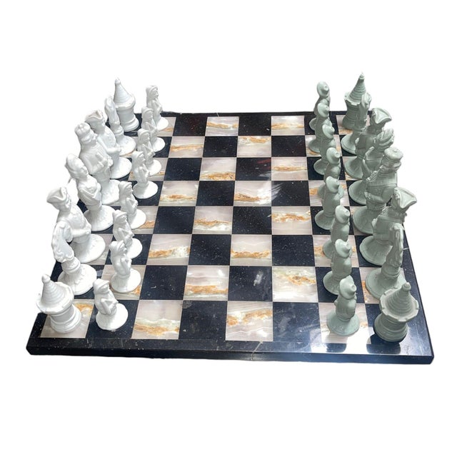 Mint Fürstenberg Porcelain Chess Set on Marble Board, c.1947. For Sale - Image 8 of 10