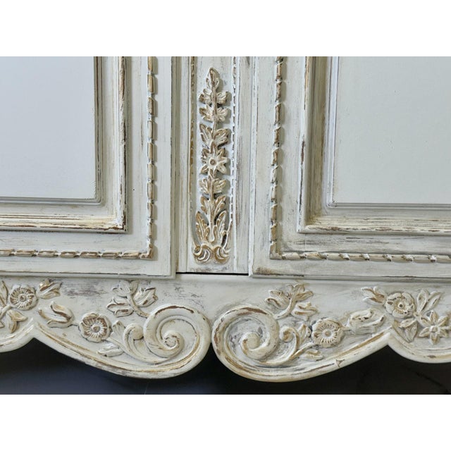 2020s Louis XV–Style Armoire in Antique Cream & Gold Finish. French Elegance Reborn For Sale - Image 5 of 14