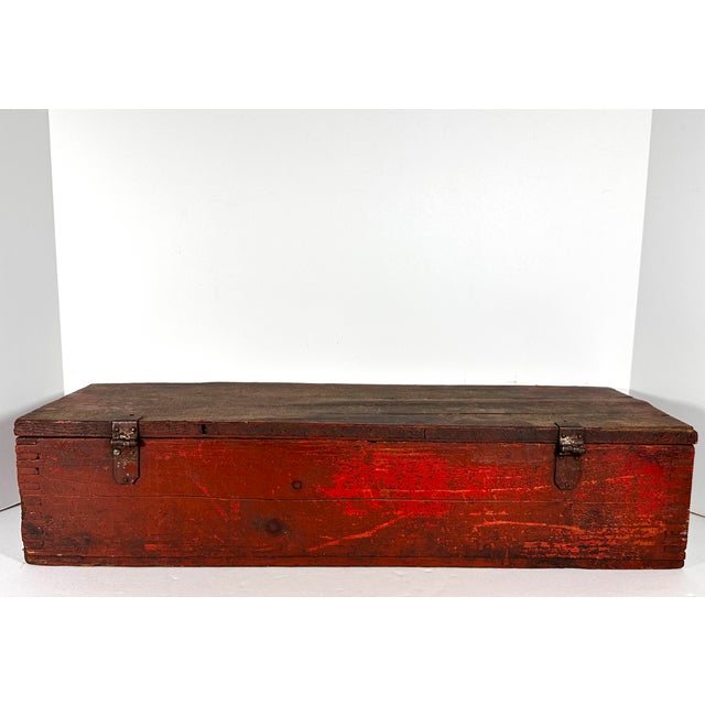 Red Early 20th Century Farmhouse Red Dovetail Trunk Box For Sale - Image 8 of 17