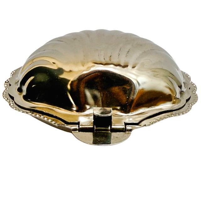 Silver Vintage Silver-Plated Shell Butter Dish & Caviar Server With Milk Glass Liner For Sale - Image 8 of 9