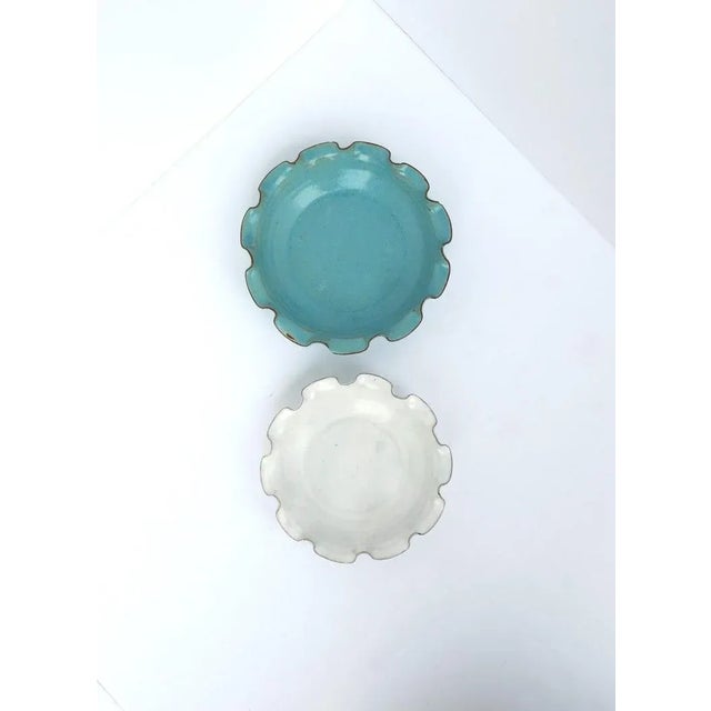 Sky Blue Sky Blue Pottery Bowl with Ruffled Edge For Sale - Image 8 of 13