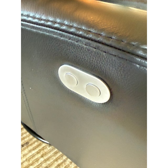 Fjords Power Swivel Recliner For Sale - Image 9 of 12
