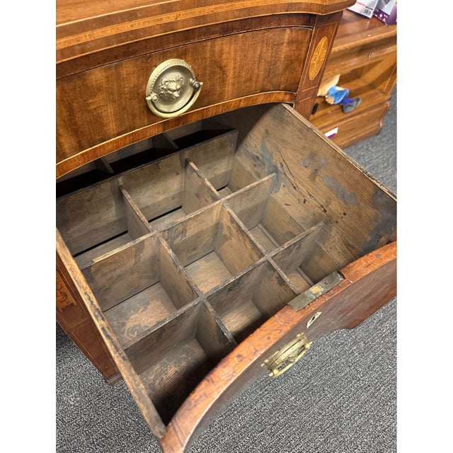 Antique Federal Inlaid Mahogany Serpentine Sideboard, Circa 1800 For Sale - Image 9 of 10