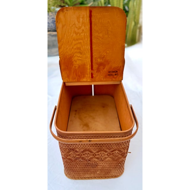 1960's Redmond Woven Rattan PicNic Basket With Dinnerware-13 Pieces For Sale In Palm Springs - Image 6 of 15