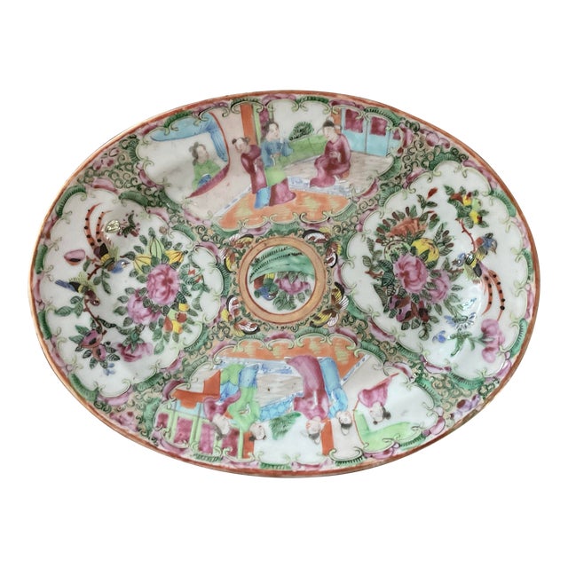 19th Century Famille Rose Medallion Platter For Sale