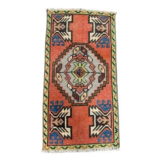 Turkish Yastik Rug 1'6" x 2'11" For Sale
