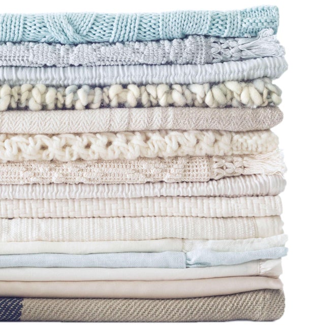 Contemporary Pine Cone Hill by Annie Selke Interlaken Ivory Matelasse Coverlet, Queen For Sale - Image 3 of 4