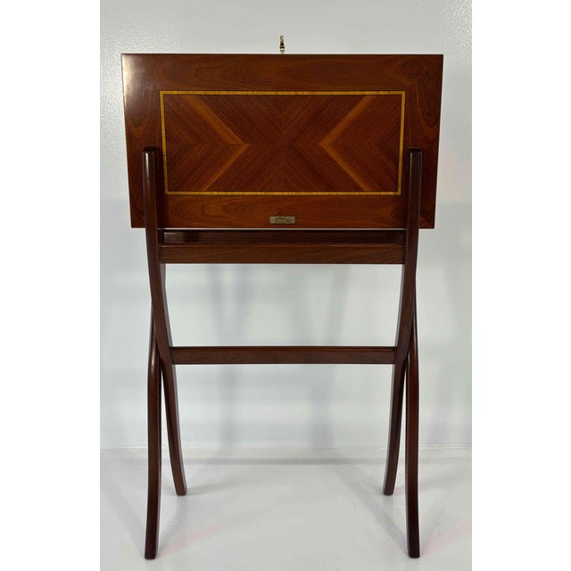 Italian Travel Writing Desk with Fine Veneer and Green Leather by De Baggis Cantù, 1980s For Sale - Image 4 of 14