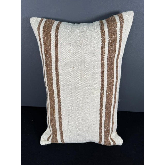 Turkish Hemp Pillow Cushion Natural Beige Brown Pillow Cushion Cover 16" x 24" For Sale - Image 4 of 4