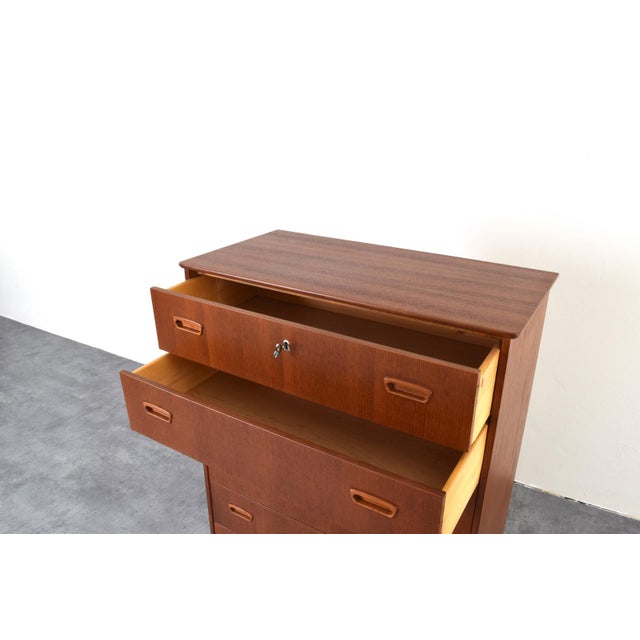 Mid-Century Danish Teak Chest of Drawers, 1960s For Sale - Image 14 of 17