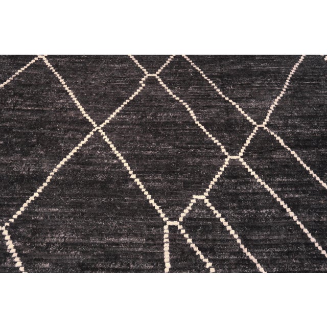 Large Tribal Moroccan Beni Ourain Modern Rug For Sale - Image 4 of 10