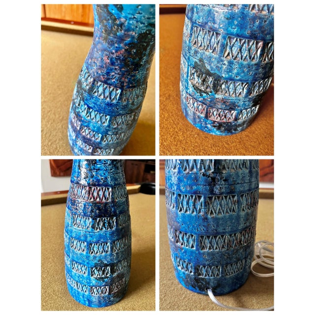 1960s Mid Century Modern Bitossi Table Lamp in Rimini Blue - Aldo Londi for Bitossi For Sale - Image 11 of 12