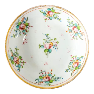 19th Century Chinese Chinoiserie Export Porcelain Catchall Saucer Bowl, Repaired