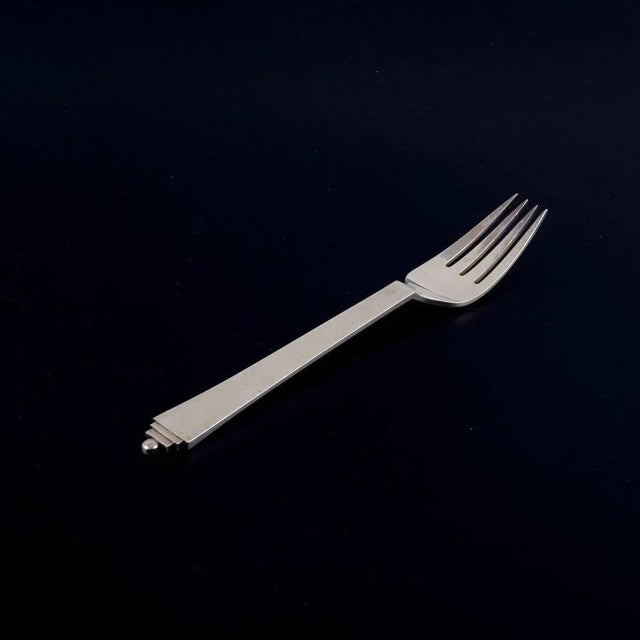 1930s Pyramide Six-Person Dinner Service in Sterling Silver from Georg Jensen, 1930s, Set of 18 For Sale - Image 5 of 10