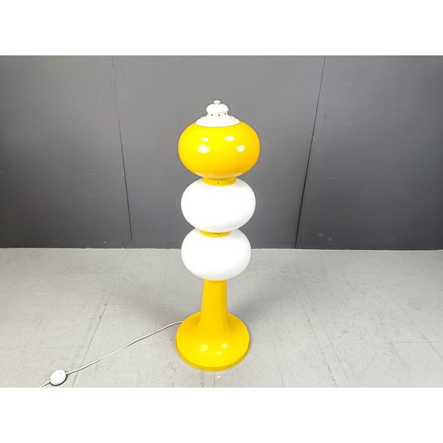 Mid-Century Italian Glass Floor Lamp, 1960s For Sale - Image 3 of 11