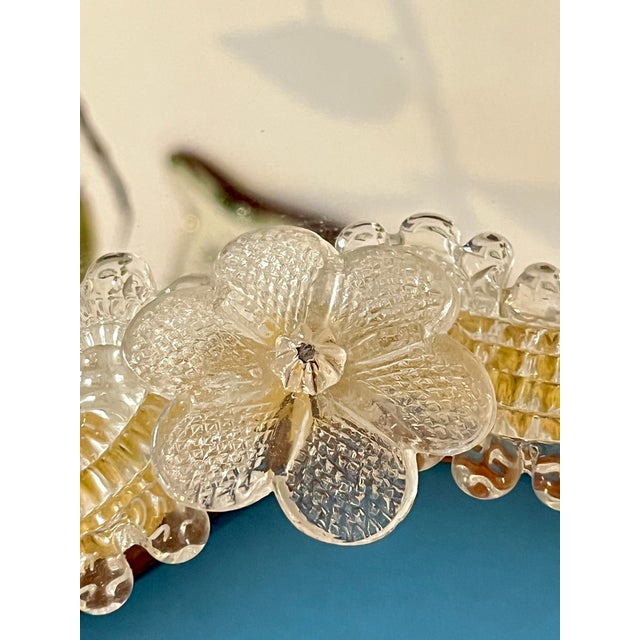 1970s Vintage Hollywood Regency Floral Murano Glass Wall Mirror, Italy, 1970s For Sale - Image 5 of 13