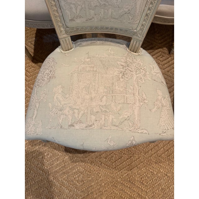 French Early 20th Century Set of 10 Louis XVI Style Swedish Painted Dining Chairs For Sale - Image 3 of 7