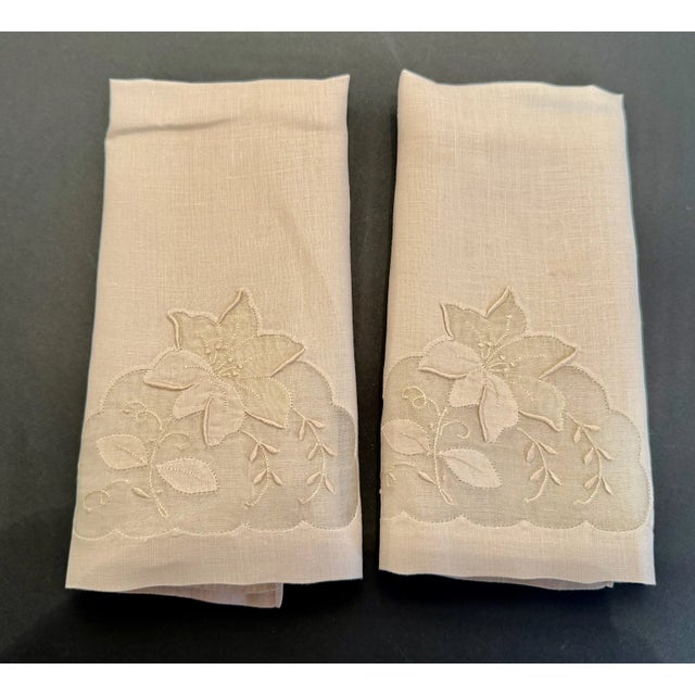 1930s Pair Vintage Beige Madeira Linen & Organza Fingertip Towels For Sale - Image 5 of 7