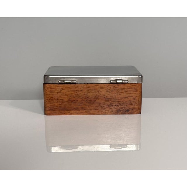 Small Bauhaus Storage Box in Walnut and Tinplate by Marianne Brandt for Ruppel-Werke Gotha, 1920s For Sale - Image 14 of 18