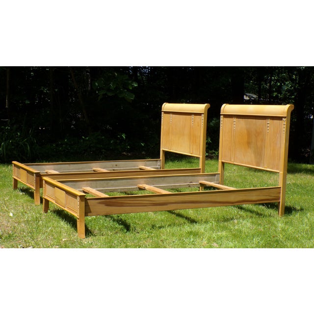 1920s Vintage Pair 1920's Neoclassical Adams Style Twin Beds For Sale - Image 5 of 16