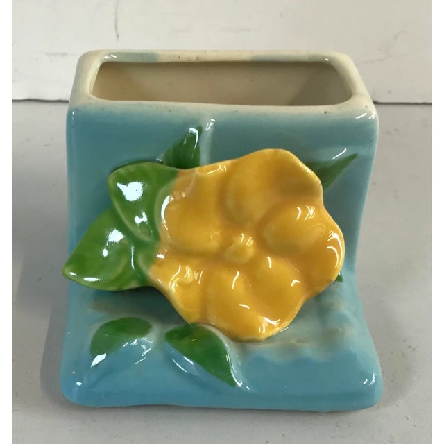 Vintage Zanesville Usa Small Planter With Flower Design For Sale - Image 9 of 9