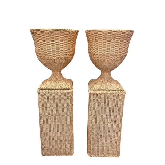 Pair of Vintage Natural Wicker Urn Planters With Pedestal Plinths For Sale In West Palm - Image 6 of 12