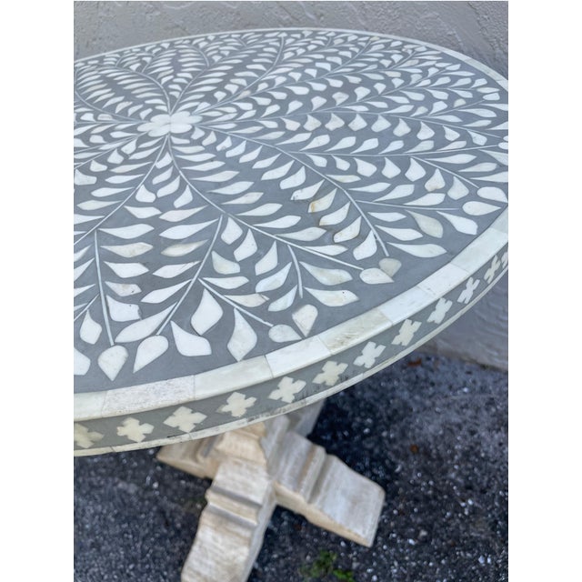 Inlaid Round Side Tables – A Pair For Sale In West Palm - Image 6 of 11