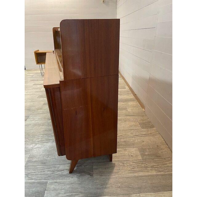 Vintage Dresser from Tatra Furniture, Mahony, 1960 For Sale - Image 3 of 8