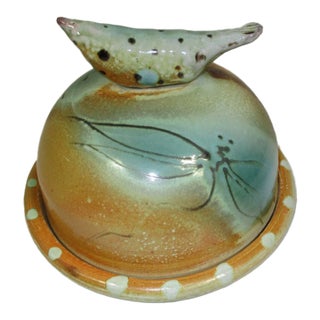Signed Studio Pottery Cheese Plate With Bird Dome For Sale