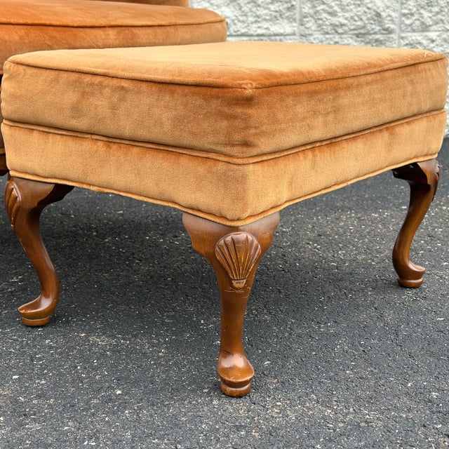 Vintage Ethan Allen Wingback Lounge Chair & Ottoman Set in Burnt Orange Velvet Upholstery For Sale In Philadelphia - Image 6 of 12