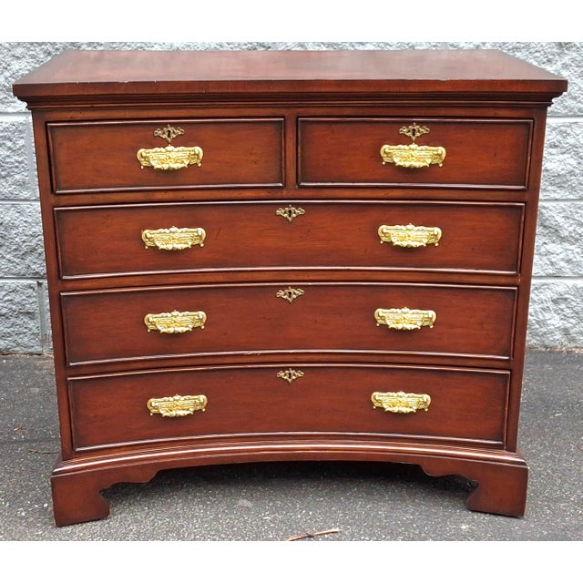 Brown Mid 20th Century Federal Style Recessed Front Mahogany Five-Drawer Chest For Sale - Image 8 of 18