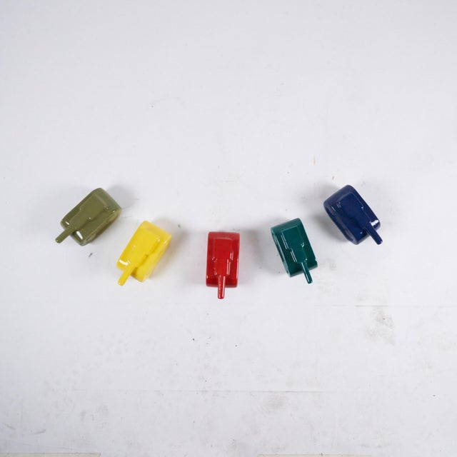 Tank Ornament Sculpture in Hand-Painted Ceramic Mold Risico from Artigianato Italiano For Sale - Image 6 of 18